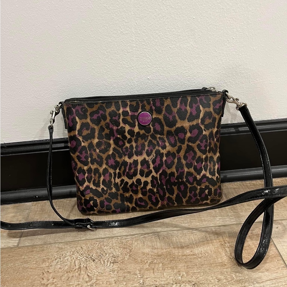 Medium coach crossbody